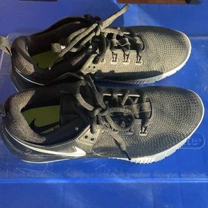 Nike volleyball shoes